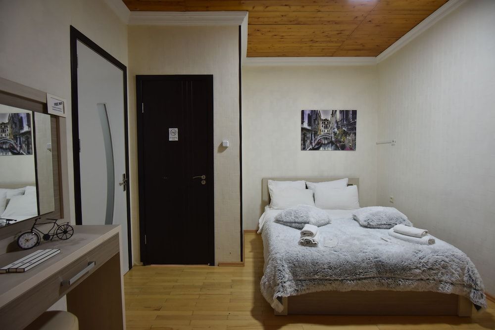 Hirmas Hotel Standard Double Room 3