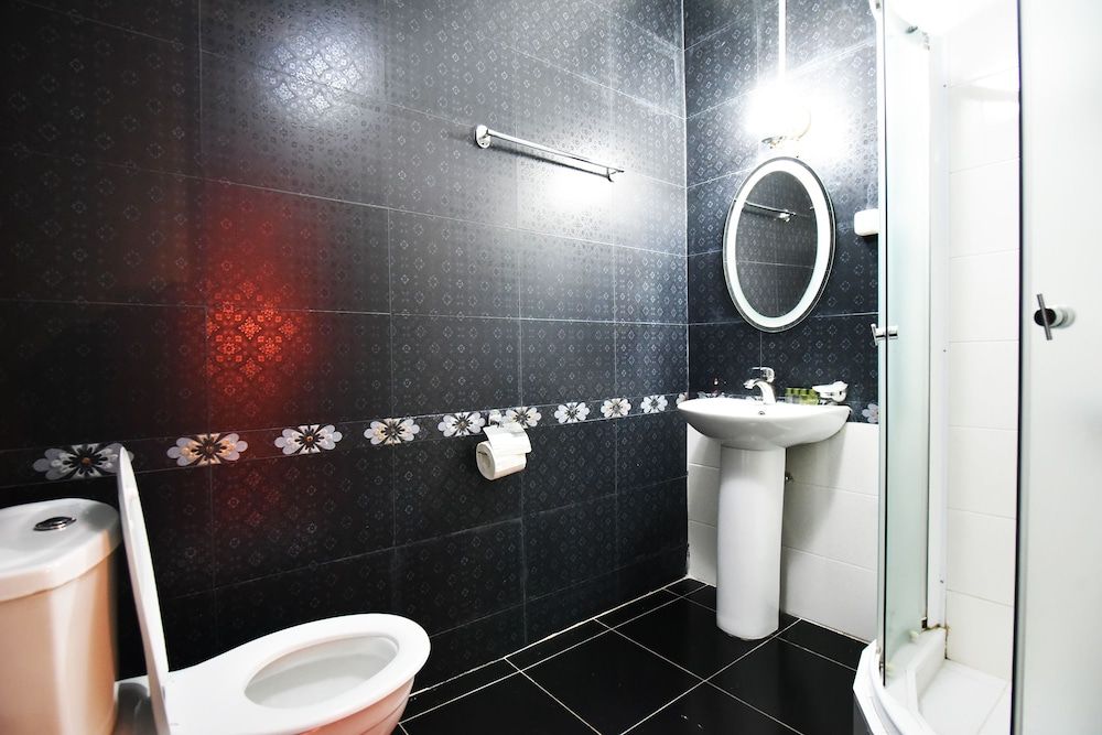 Hirmas Hotel Standard Double Room 7