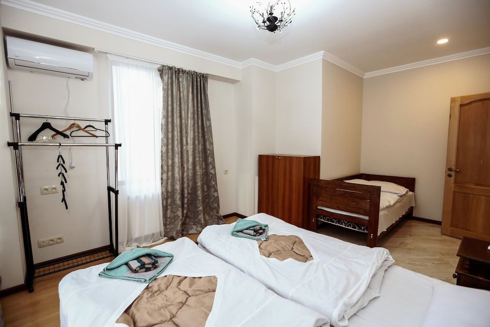 undefined 3 Bedroom Apartment near Vake Park 10