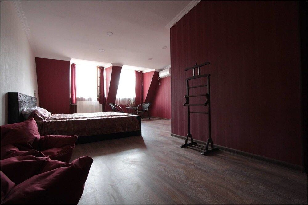 undefined Hotel Vazi 10