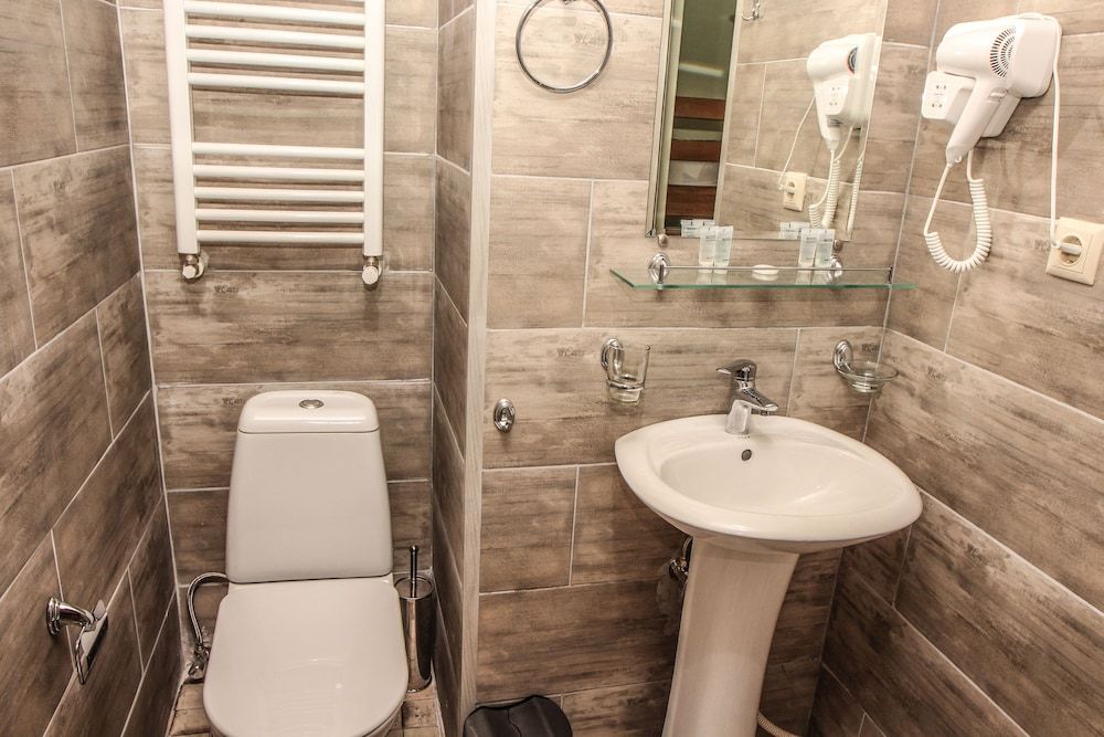 Hotel Kesane Tbilisi Quadruple Room 5