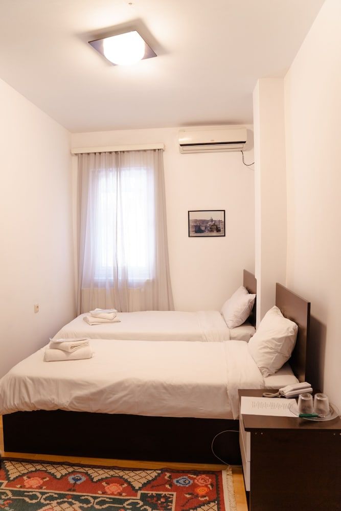 undefined Biblioteka Hotel Rustaveli 7