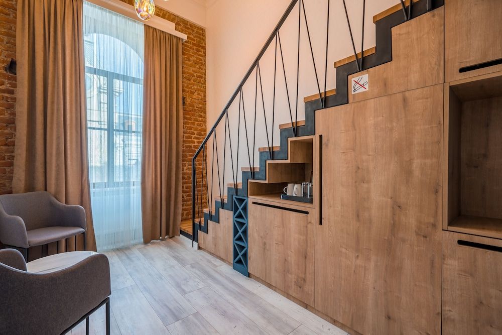 Mini Hotel on Aghmashenebeli Avenue Comfort Room, City View 3