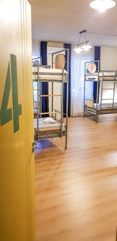 Cybernetics Hostel & Suites Shared Dormitory, Men only (6 guests)