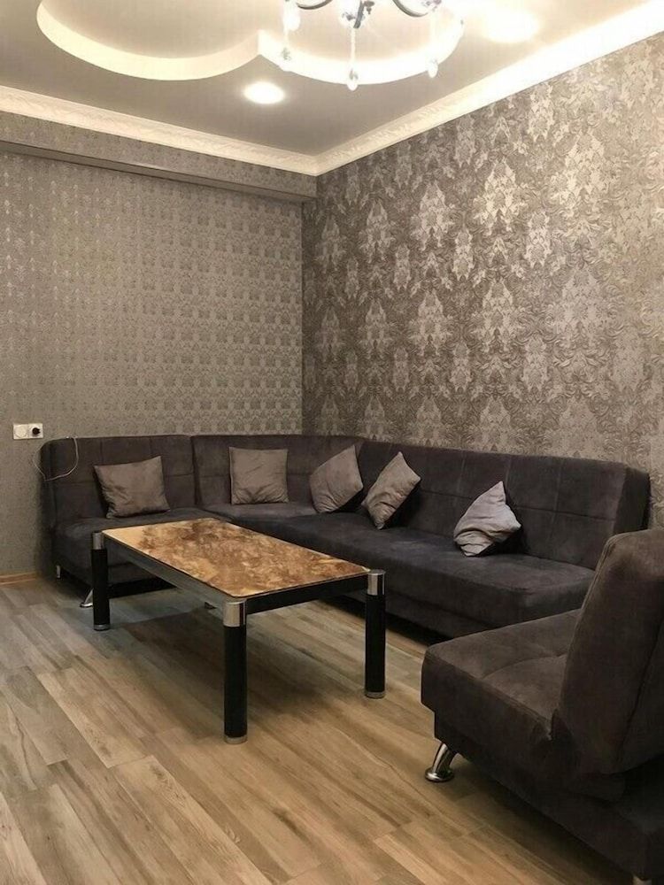 Apartment on Berbuki str. Standard Apartment (1 Berbuki Street 14, Saburtalo) 3