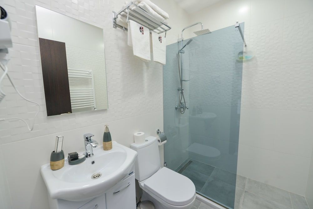Basi Standard Double Room 10