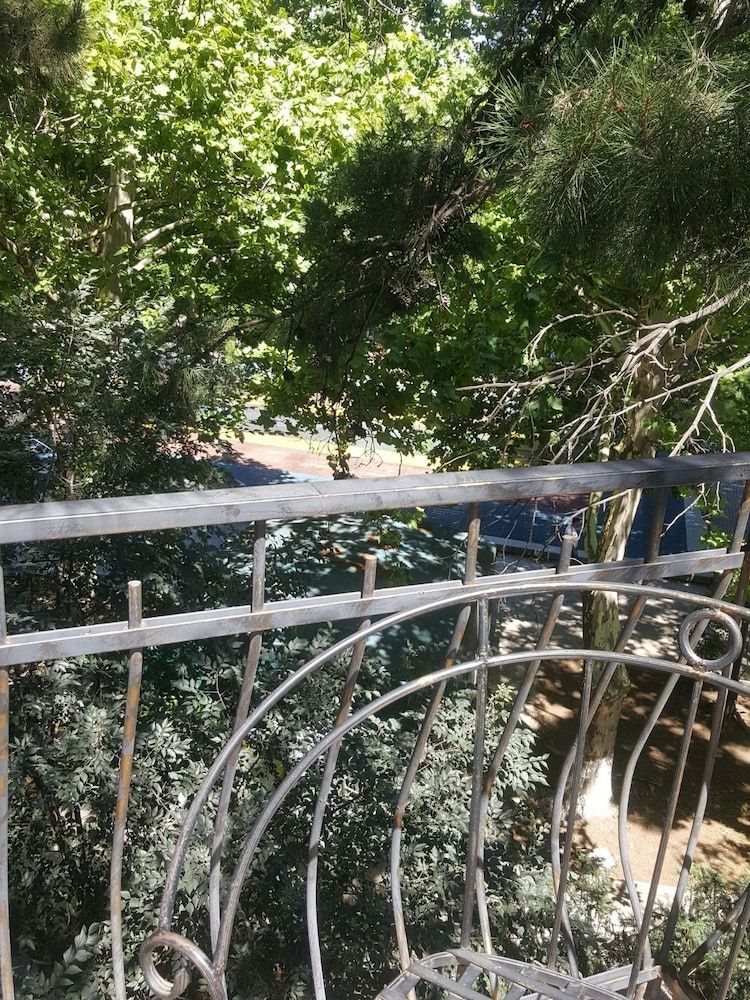 Garden View Hotel Deluxe Double or Twin Room 10