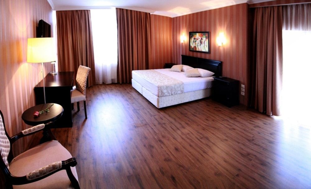 Garden View Hotel Deluxe Double or Twin Room 2