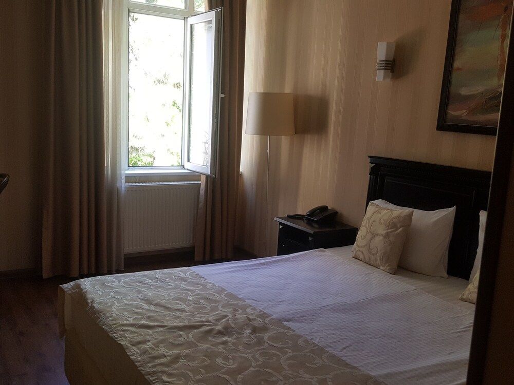 undefined Garden View Hotel 5