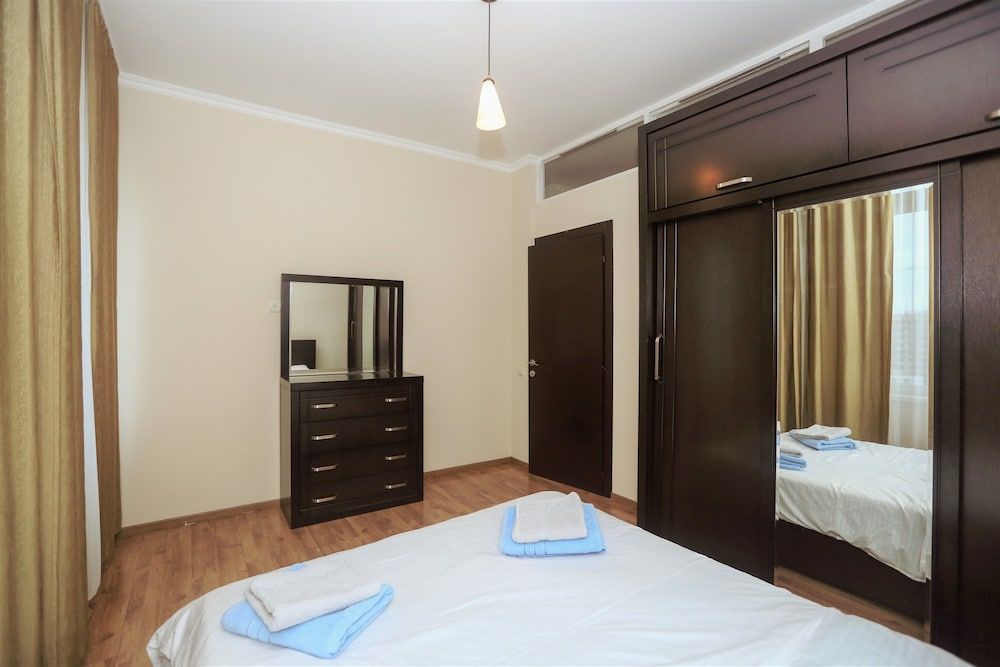 Two BR apt for family travelers Apartment, 2 Bedrooms 8