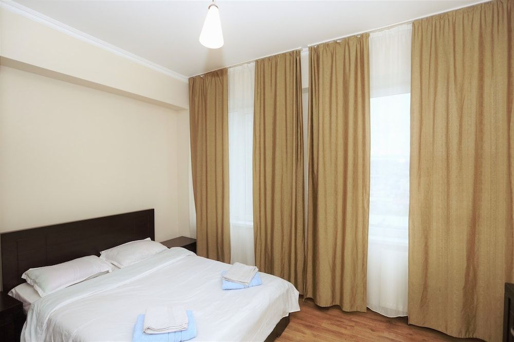 undefined Two BR apt for family travelers