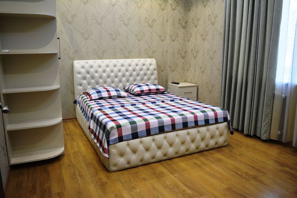 undefined Apartment on Ingorokva St. 19 2