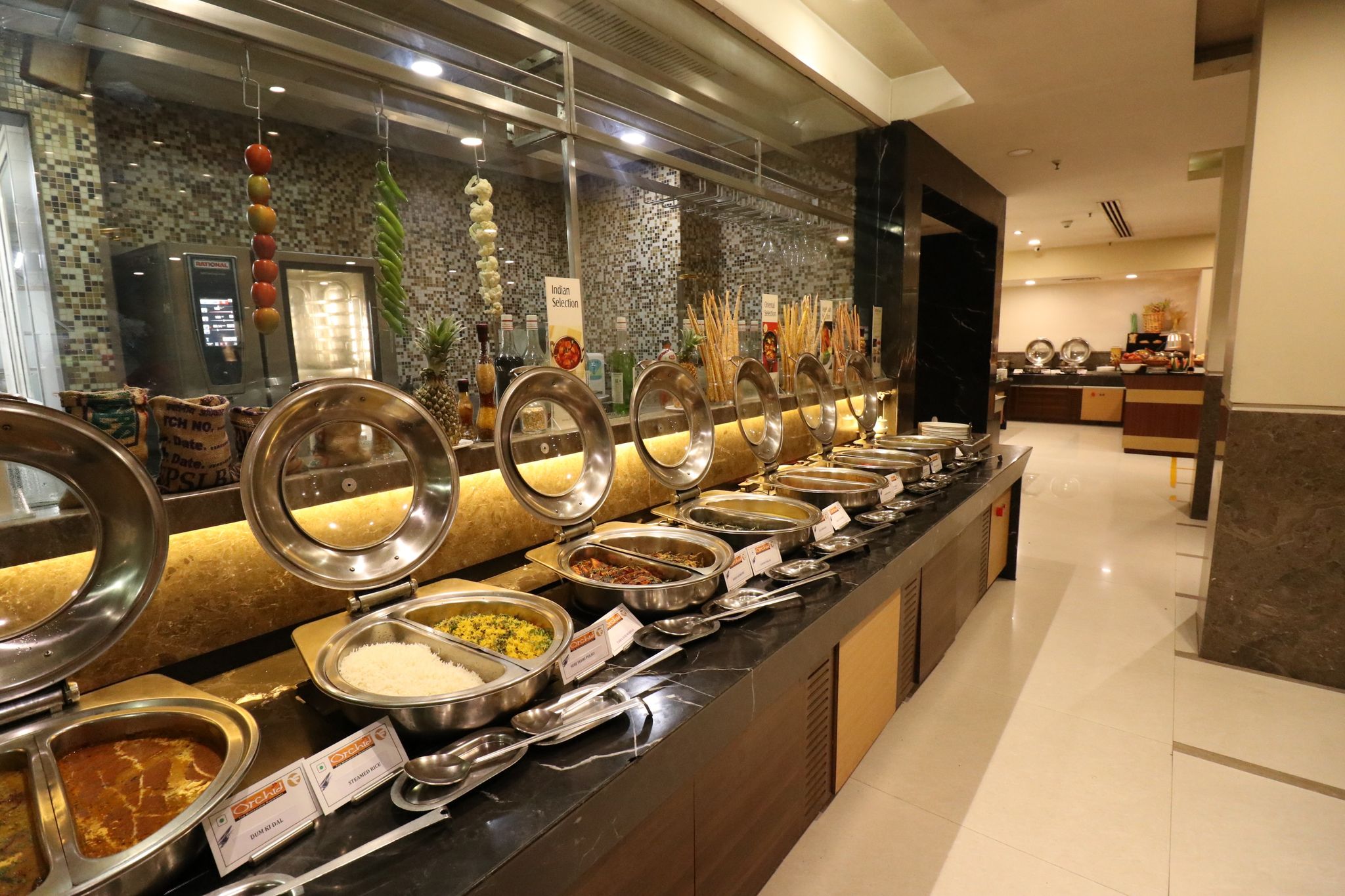 Food & Dining