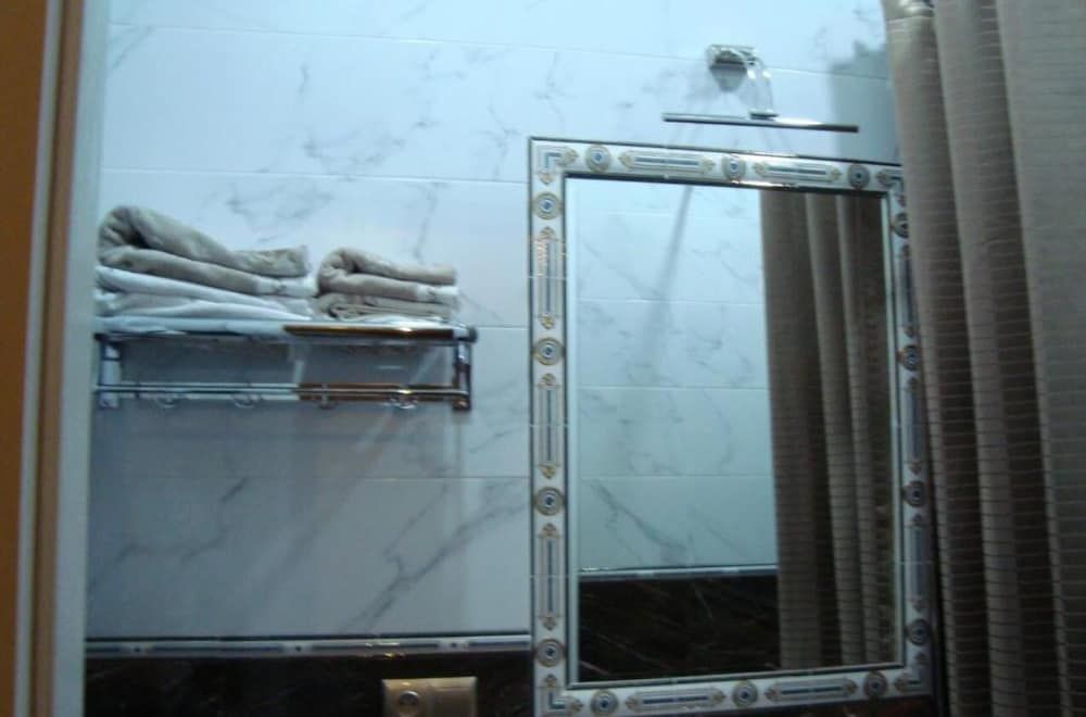 Old Tbilisi Historical Apartments Comfort Double Room 2