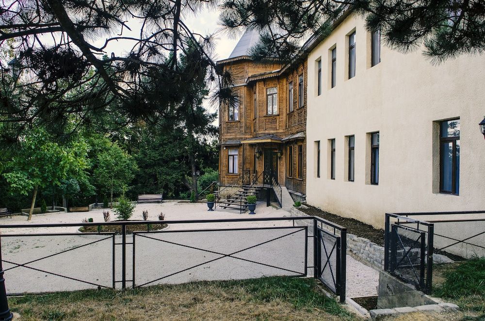 undefined The Vorontsovs - Hotel & Cottages