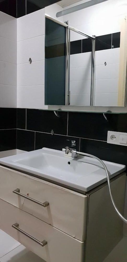 Apartment on Kandelaki Str. Apartment (8 Simon Kandelaki Str) 13