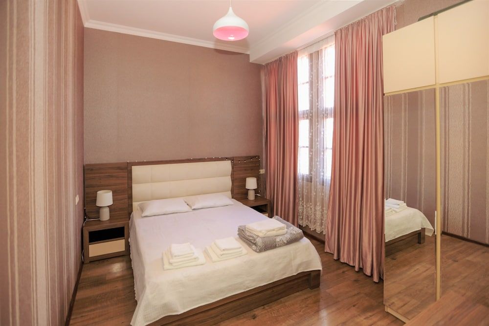 undefined Apartment near Art Cafe Home 7