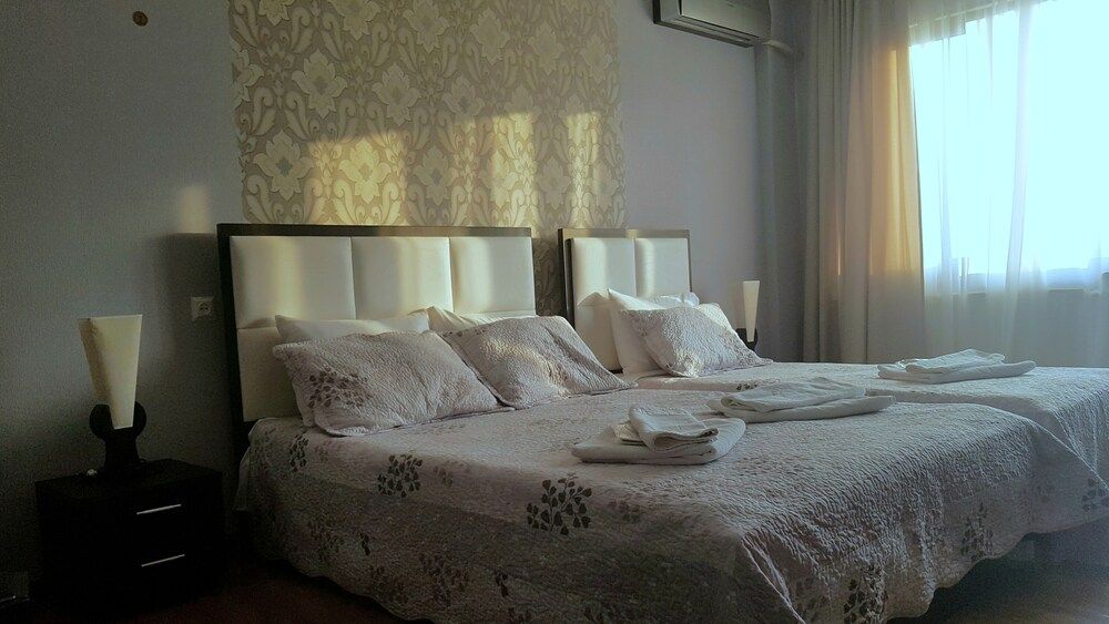 undefined Stal Hotel + 3