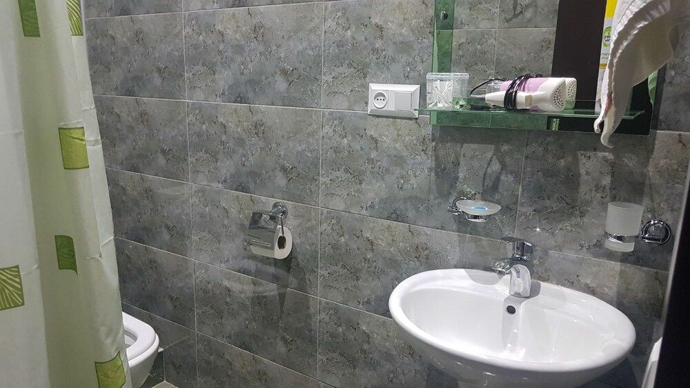 Stal Hotel + Comfort Twin Room 7