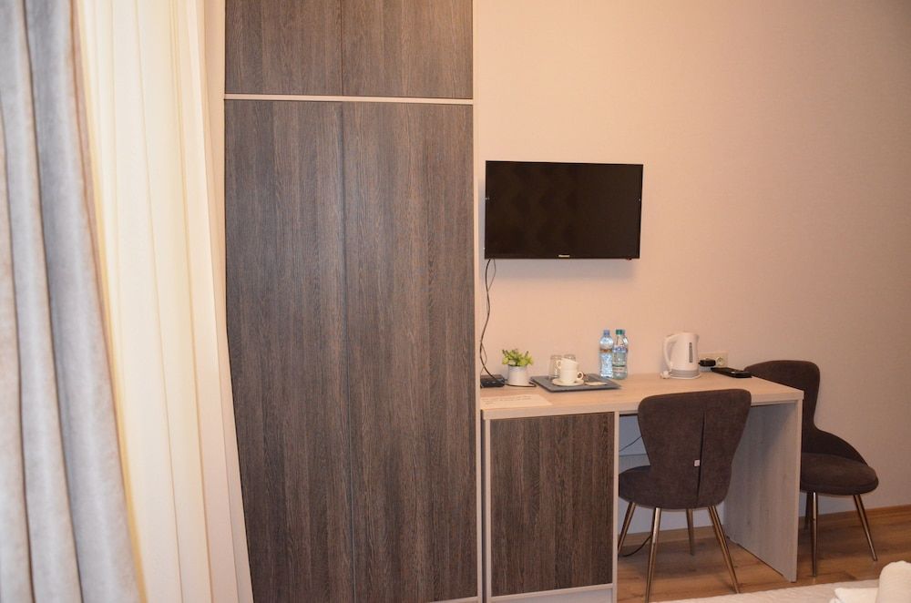Hotel Griboedov Standard Double Room, Non Smoking, Refrigerator 10