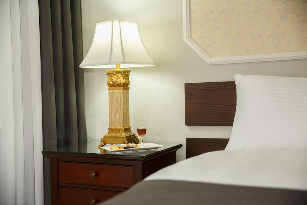 Tea for Two Hotel Deluxe Room, 1 King Bed