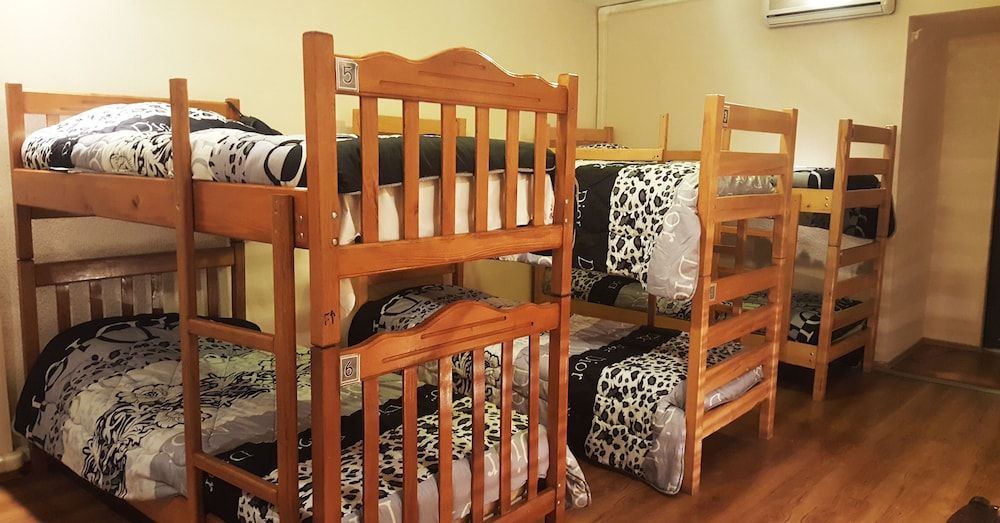 Deso Hostel & Rooms 1bed in Women only Dormitory