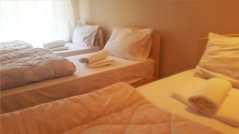 Deso Hostel & Rooms 1bed in Men only Dormitory 3