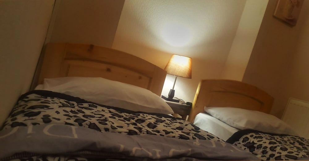 Deso Hostel & Rooms Twin Room (Budget)