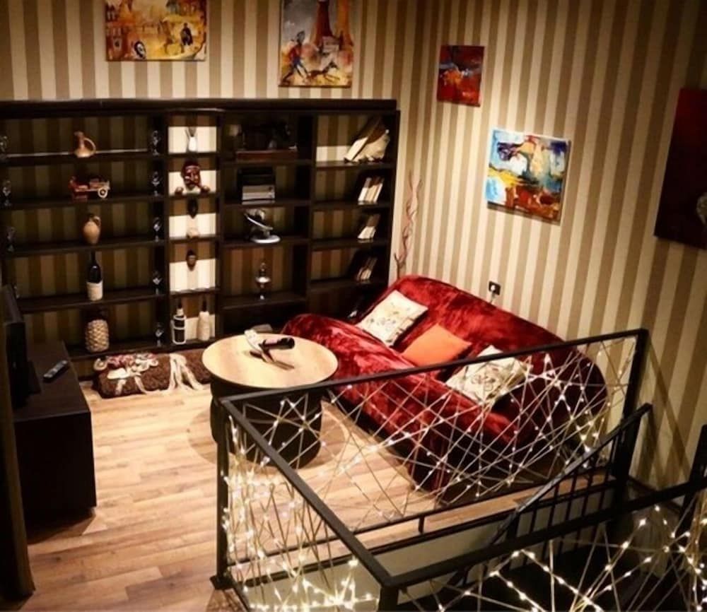 undefined Apartment on Aghmashenebeli Ave. 9