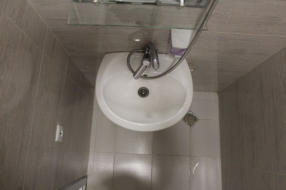 Brok's Hotel City Room 3