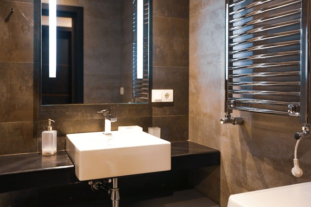 Hosthub 2 Bedroom near Dry Bridge SmartTV Apartment, 2 Bedrooms 12