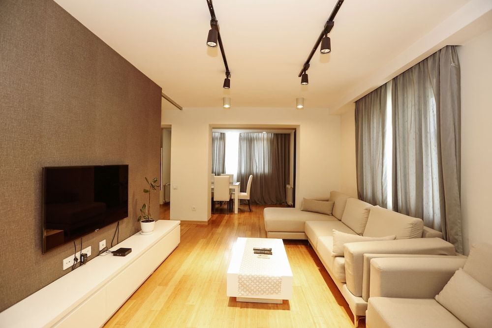 Hosthub 2 Bedroom near Dry Bridge SmartTV Apartment, 2 Bedrooms 14