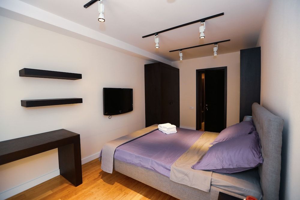 Hosthub 2 Bedroom near Dry Bridge SmartTV Apartment, 2 Bedrooms 6