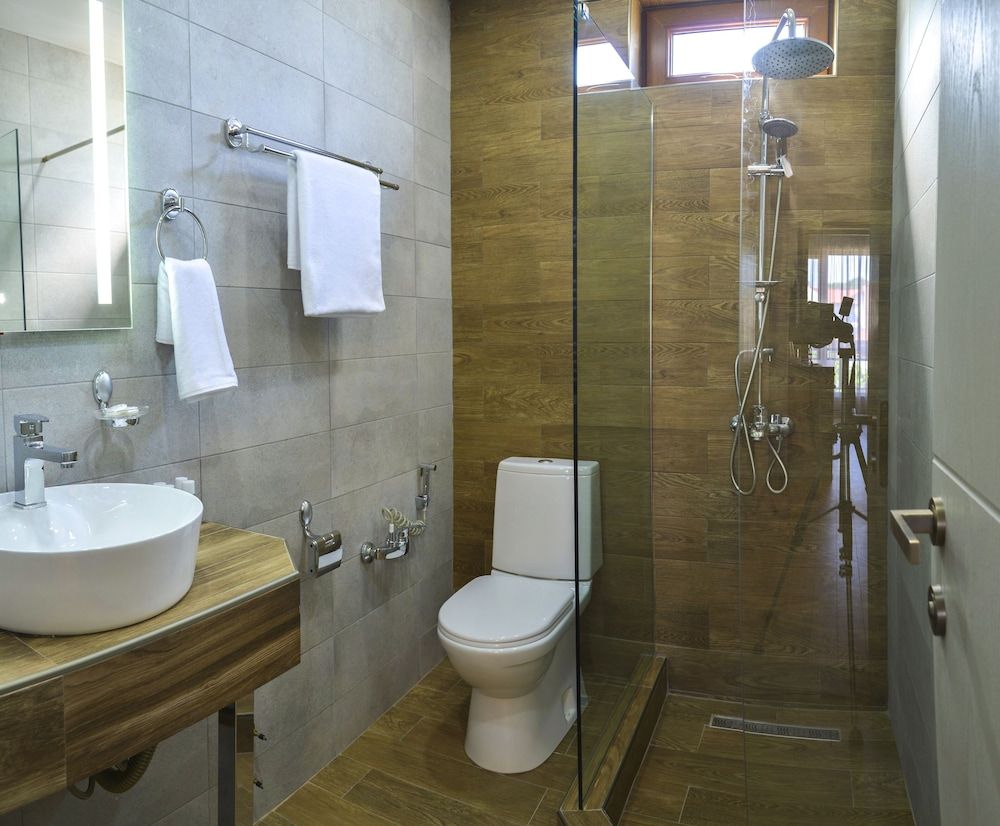 Hotel Livin Deluxe Double or Twin Room, Garden View 6