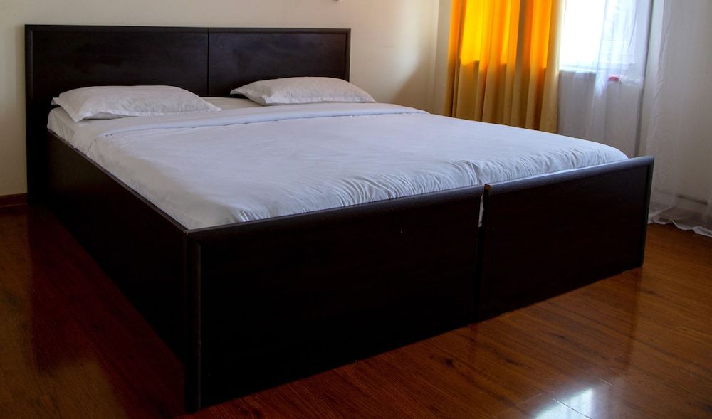 Hotel Satori Basic Double or Twin Room 4