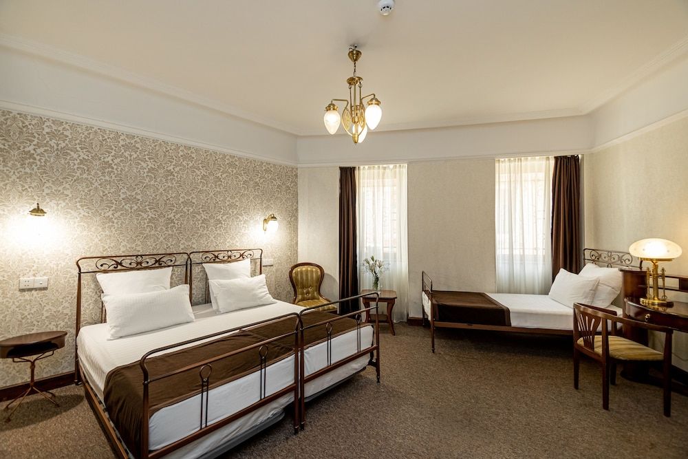 Boutique Hotel Villa Mtiebi Standard Triple Room 5