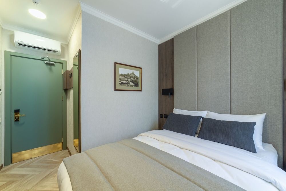 Hotel Old Wall Executive Room 7