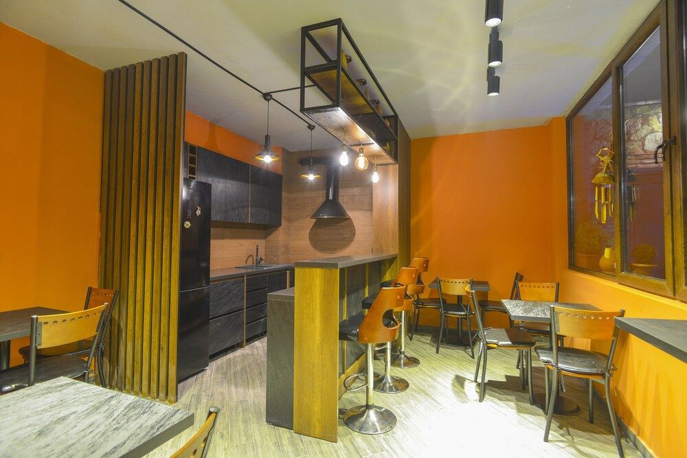 undefined Hotisi Hotel 7