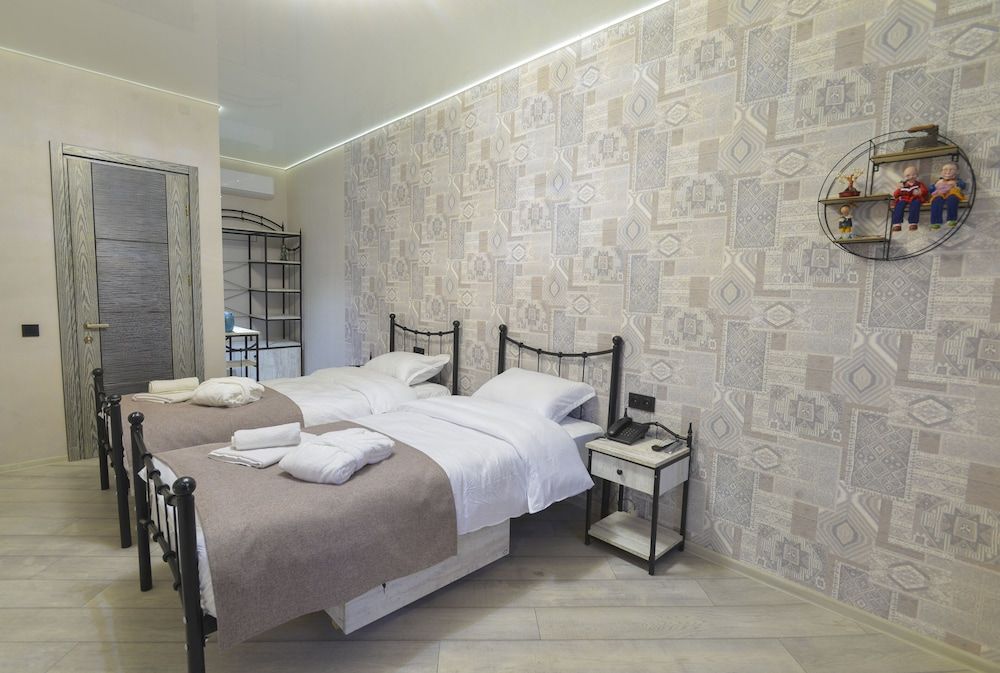 undefined Hotisi Hotel 4