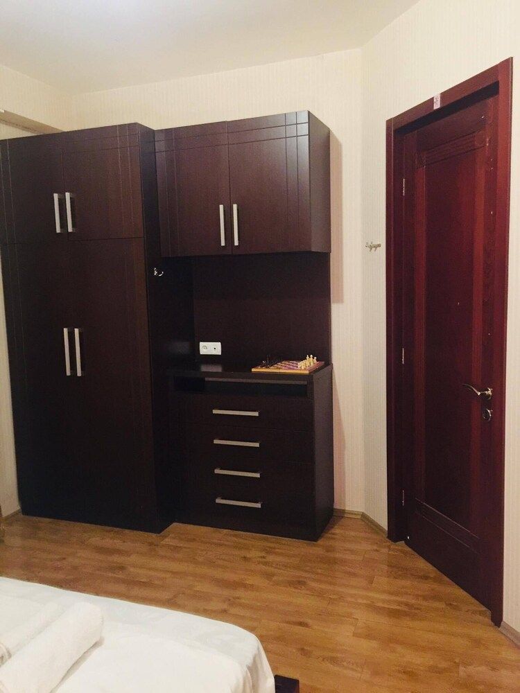 Suit apartment Erekle Tatishvili street Business Apartment 11