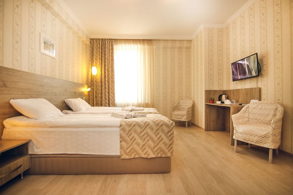 undefined Hotel Kera 9