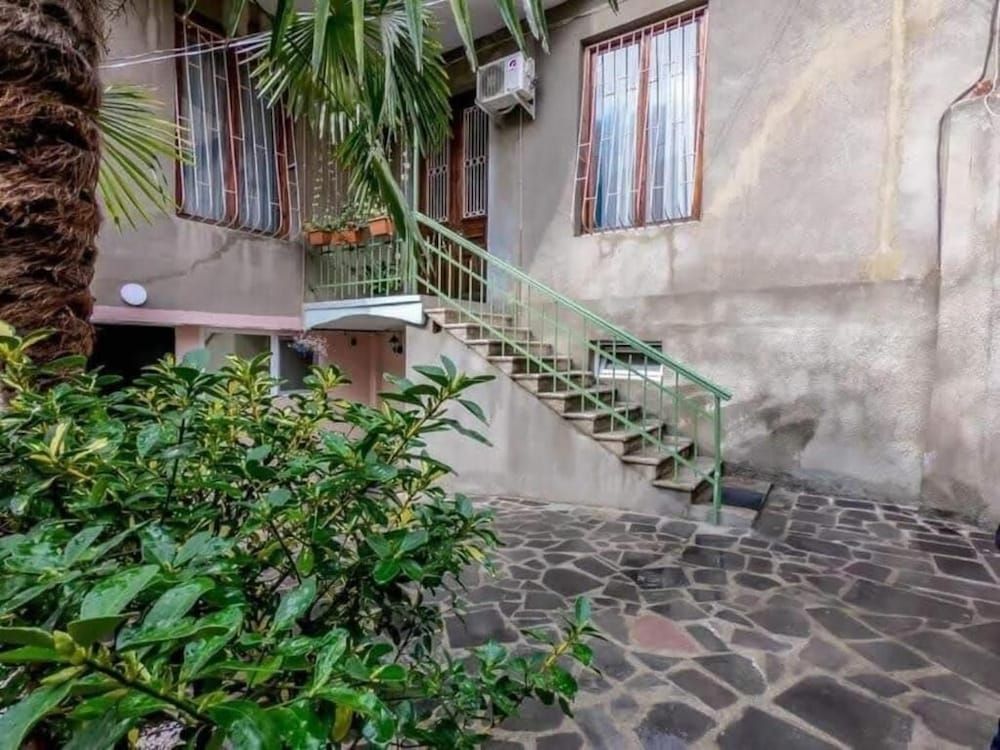 undefined Guest House Beautiful Tbilisi 2