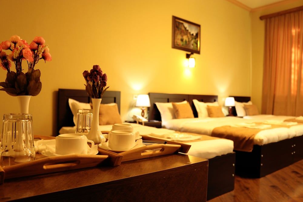 undefined SISNO HOTEL 7