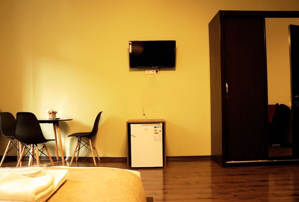 Sisno Hotel Family Room 11