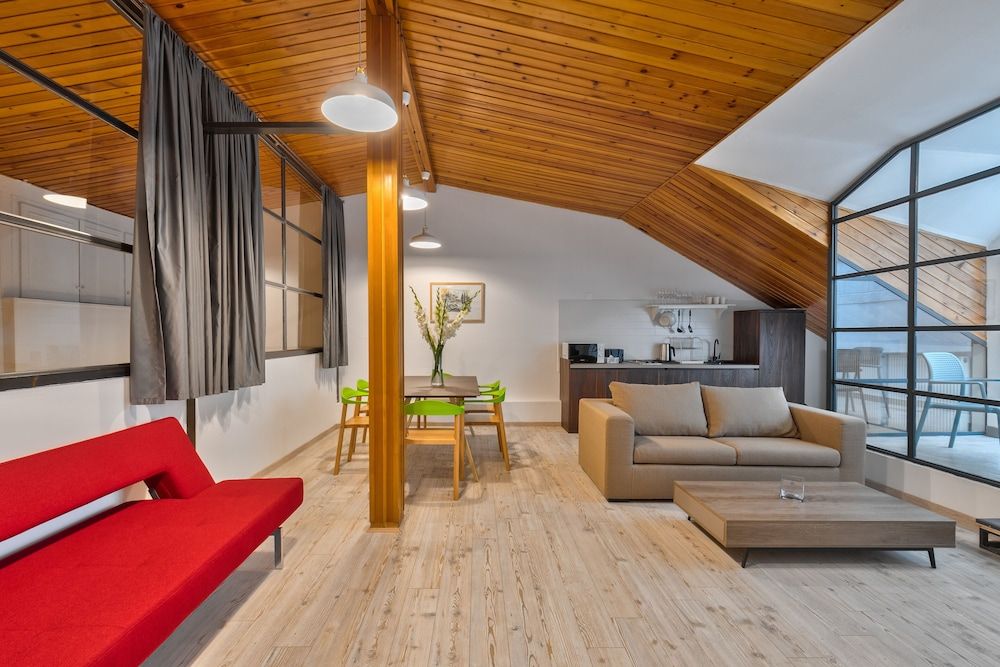 undefined Rustaveli N26 Apartments 4