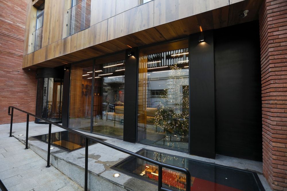 undefined Graf Hotel 6