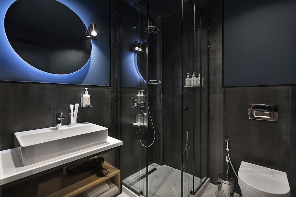 Graf Hotel Economy Double Room 4