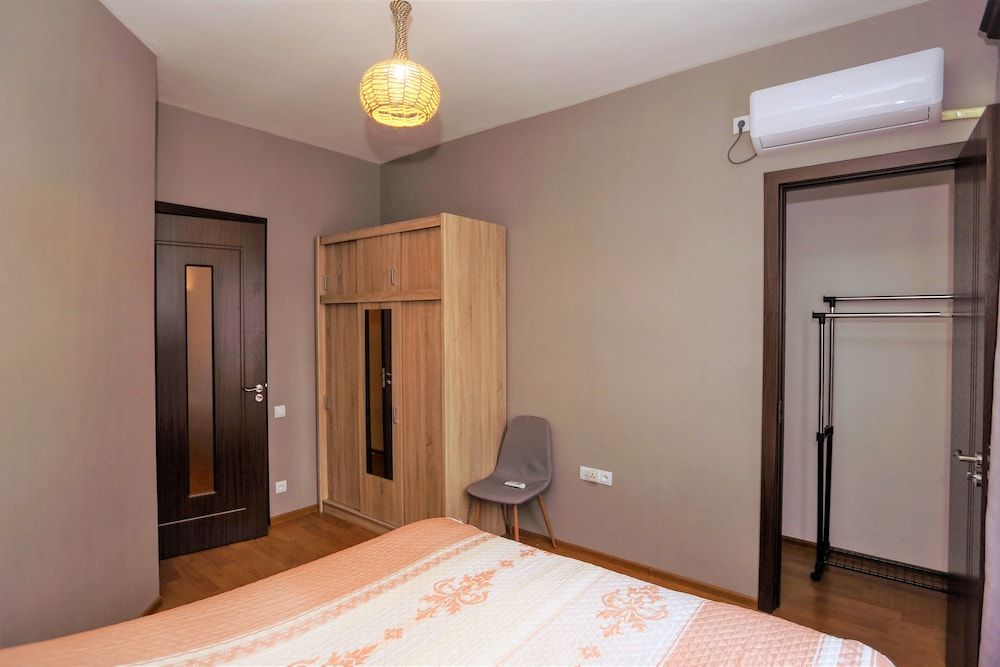 One Bedroom apartment for shopaholics Apartment 11