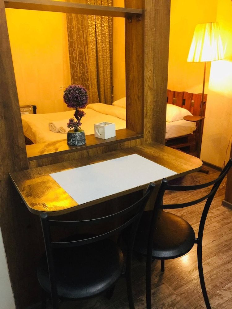 Apartment near Dry Bridge Deluxe Studio Suite 15