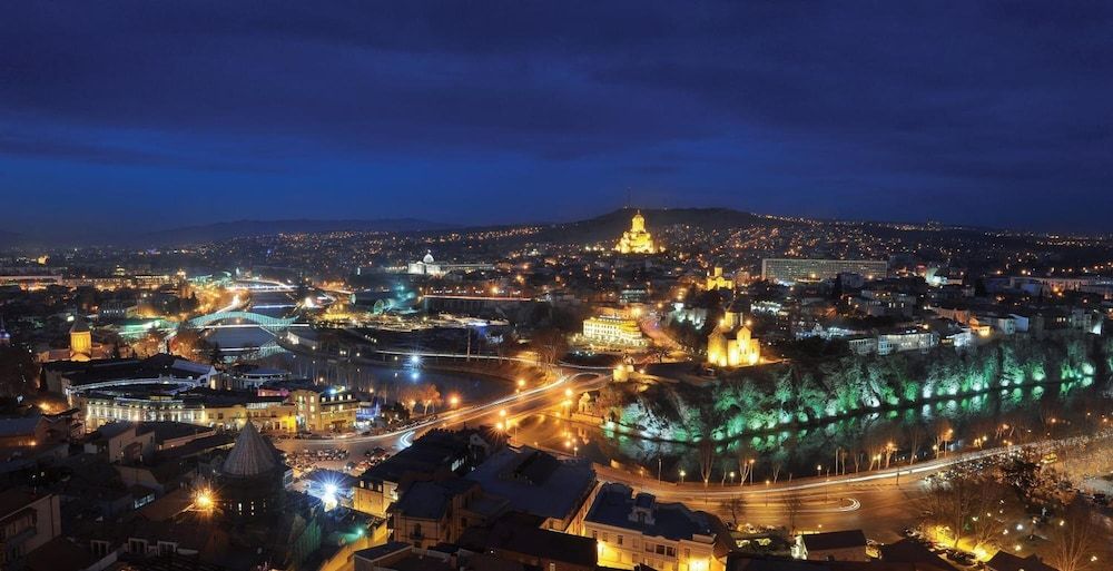 undefined Freedom Square Apart Hotel 10